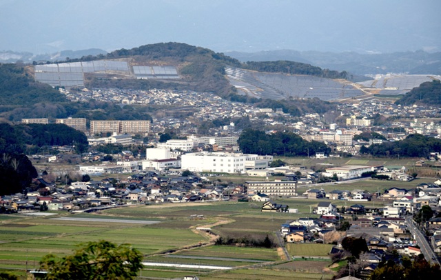八木山展望台から見る白旗山